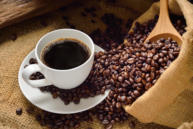 Café Zuckerstück Hausmischung Kaffeebohnen