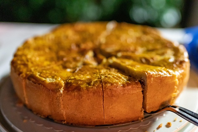 Ein kunstvoll verzierter Kuchen